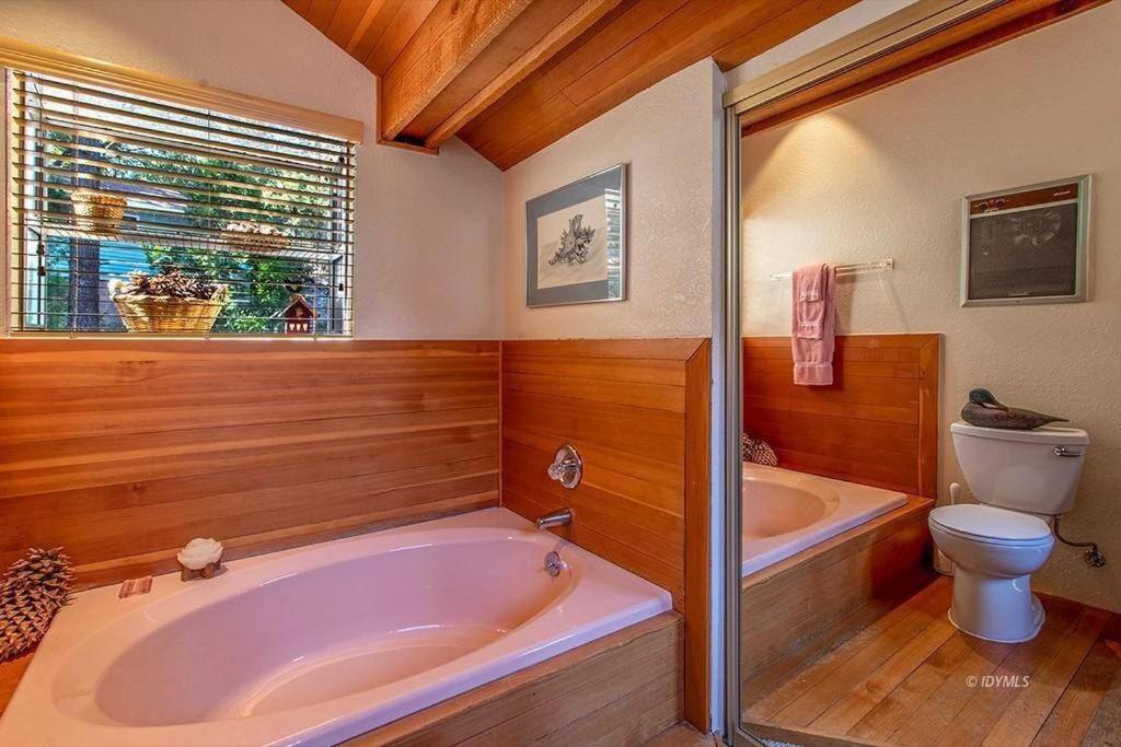 Casa De Los Arboles! Delight & Solitude Abound! Pine Cove Exterior foto